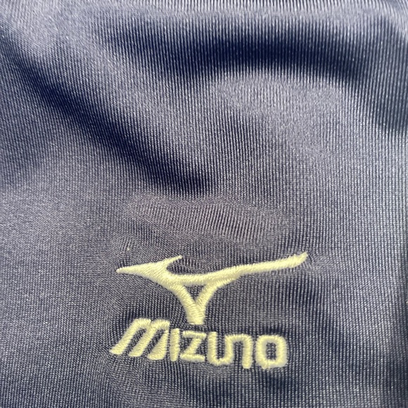 Mizuno Drylite Women’s Vneck Volleyball Athletic Shirt size Medium. Navy - Picture 5 of 6